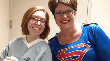 Μαία – Superwoman χάνει τη γέννα για 5 λεπτά αλλά εντυπωσιάζει