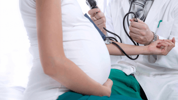 Γυναικεία ευεξία: Γνωρίστε τους κινδύνους καρδιακών παθήσεων και εγκυμοσύνης